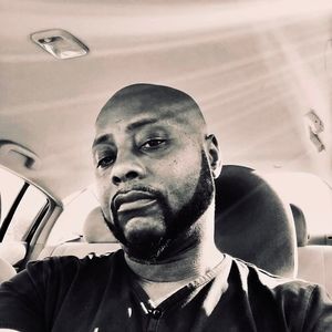 Meet your Posher, Victor